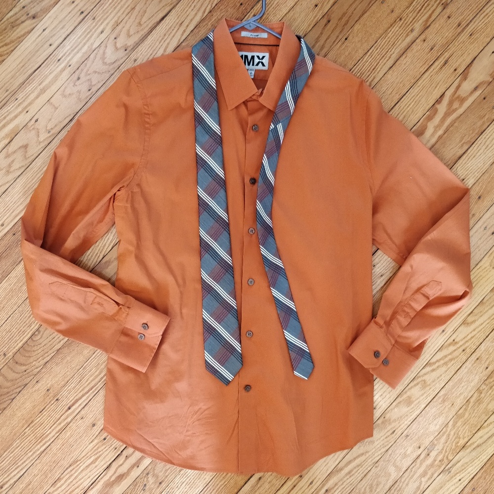 Express Button down dress shirt and matching tie
